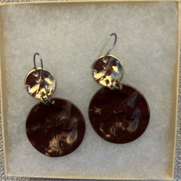 Beautiful Dana Buckman, copper and gold colored dangle earrings - Picture 4 of 5